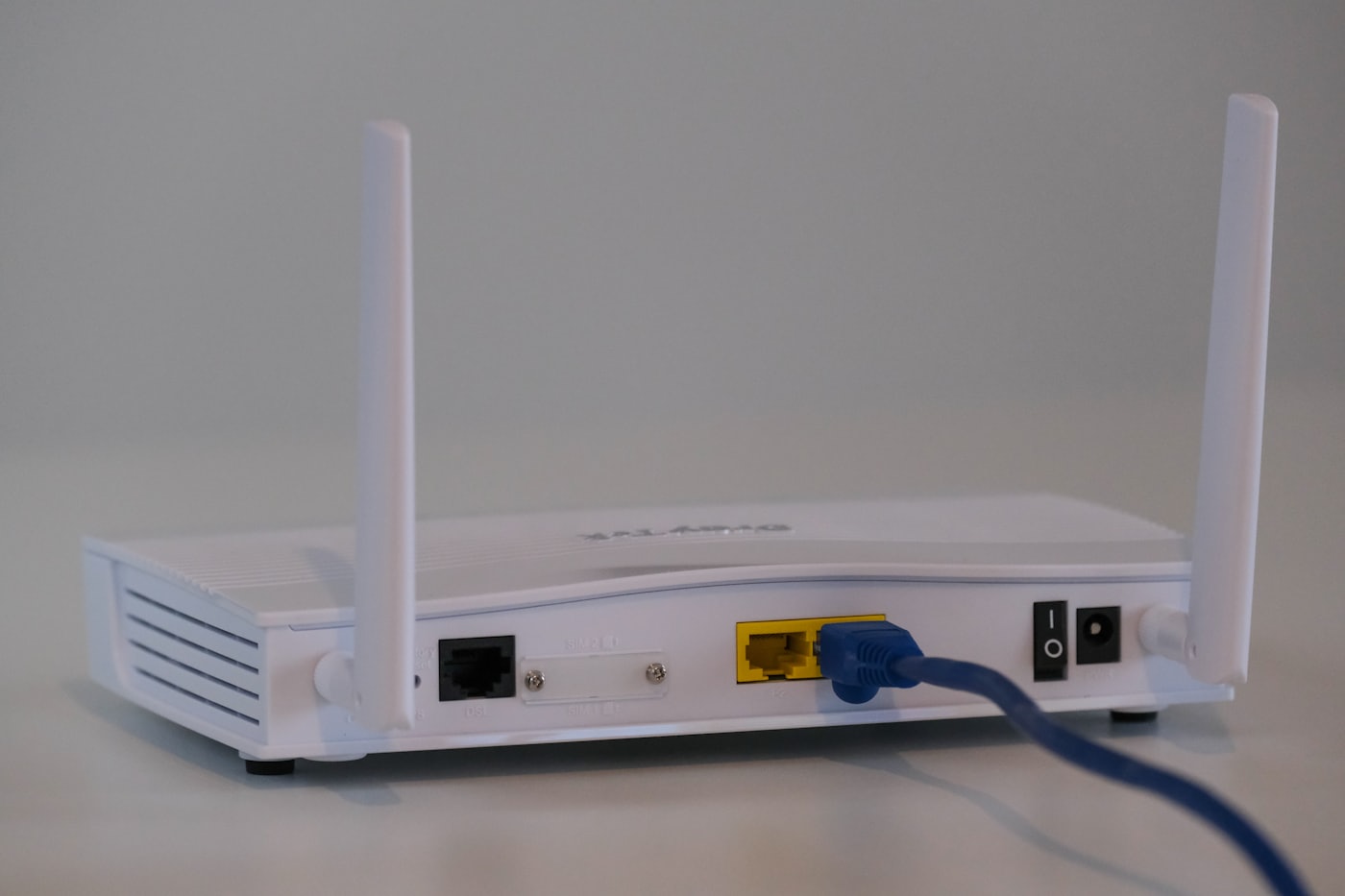 Home internet router and equipment